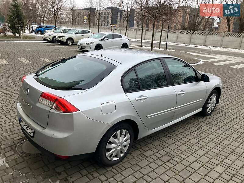 Ліфтбек Renault Laguna 2007 в Івано-Франківську