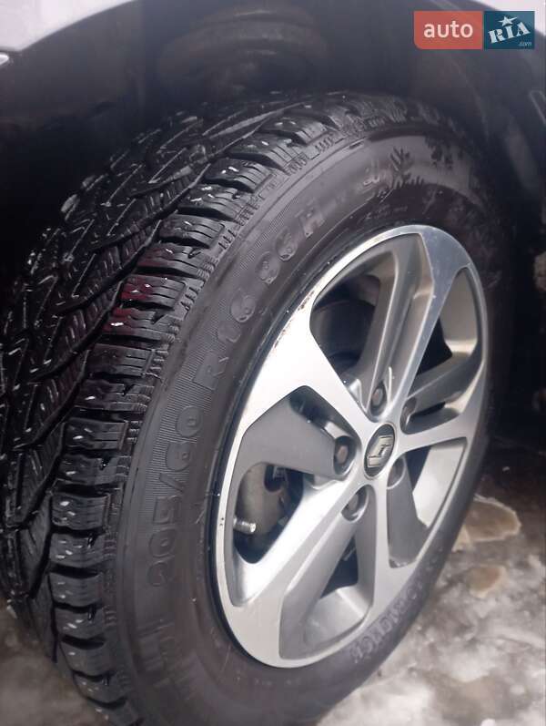 Универсал Renault Laguna 2012 в Рава-Русской