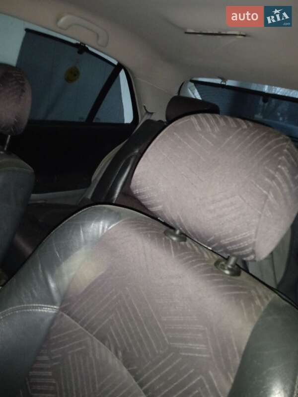 Лифтбек Renault Laguna 2001 в Одессе