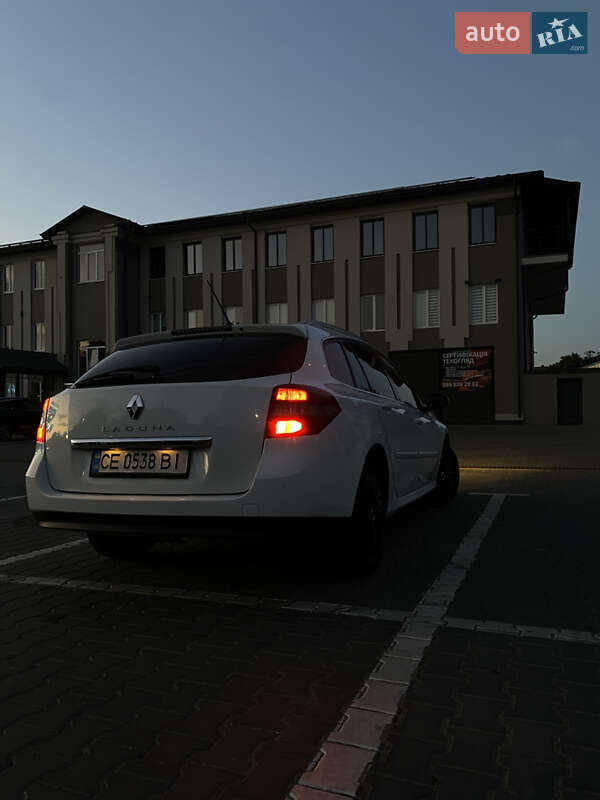 Универсал Renault Laguna 2012 в Черновцах