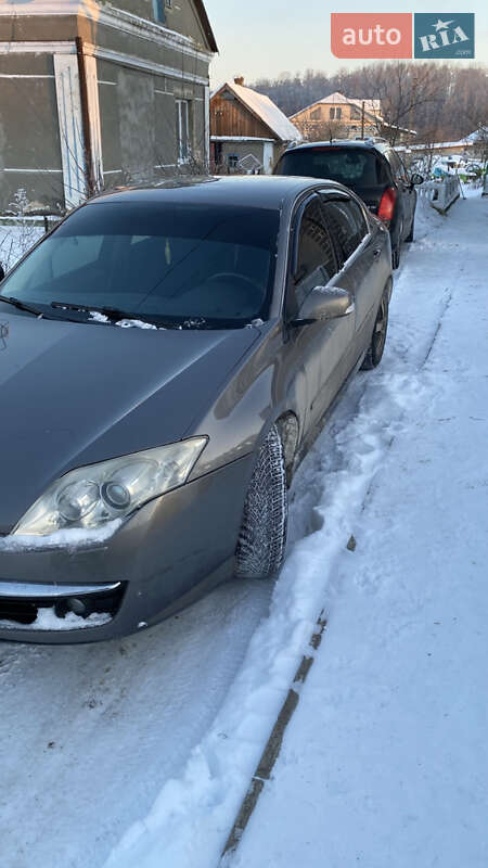 Лифтбек Renault Laguna 2007 в Волочиске