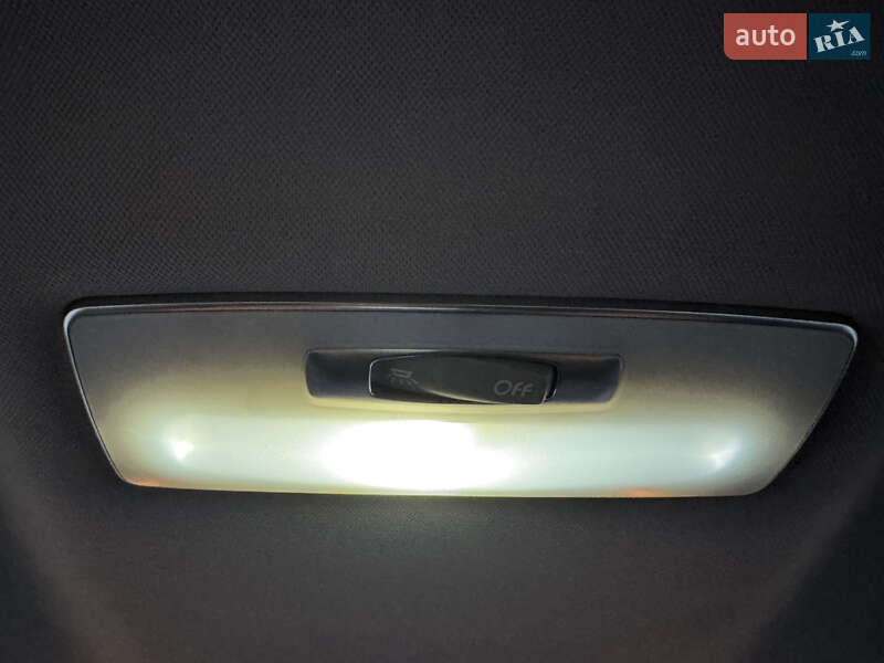 Универсал Renault Laguna 2011 в Стрые фото 90 Универсал Renault Laguna 2011 в Стрые