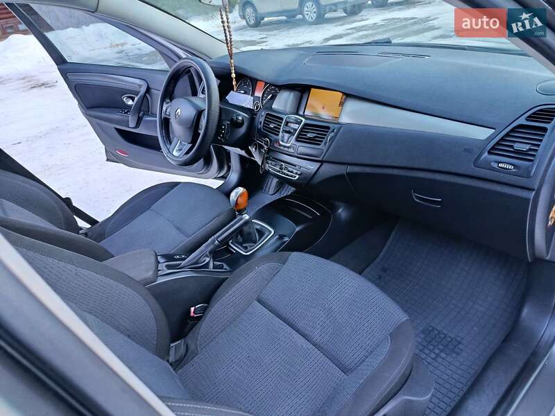 Лифтбек Renault Laguna 2008 в Сколе