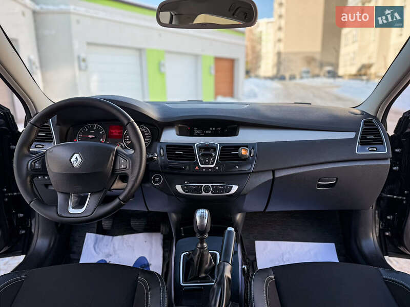 Универсал Renault Laguna 2012 в Хмельницком фото 11 Универсал Renault Laguna 2012 в Хмельницком