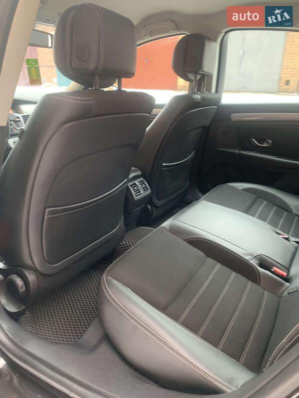 Лифтбек Renault Laguna 2014 в Хмельницком фото 18 Лифтбек Renault Laguna 2014 в Хмельницком