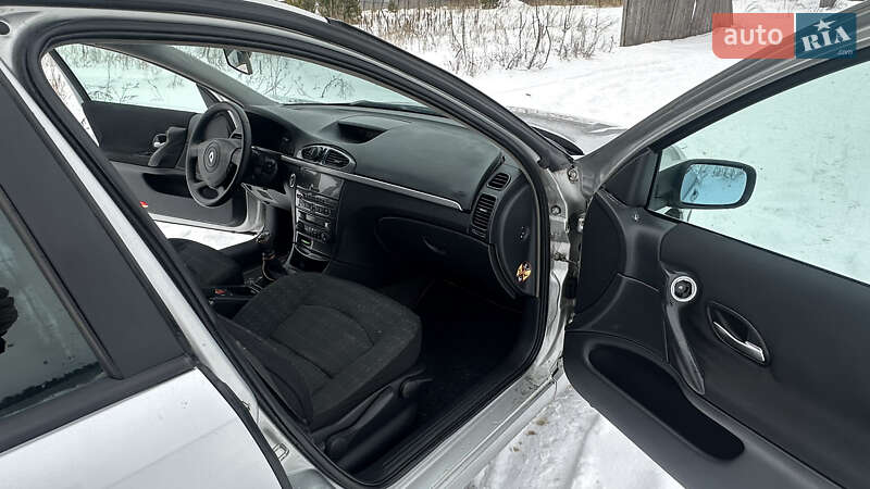 Ліфтбек Renault Laguna 2005 в Києві фото 33 Ліфтбек Renault Laguna 2005 в Києві