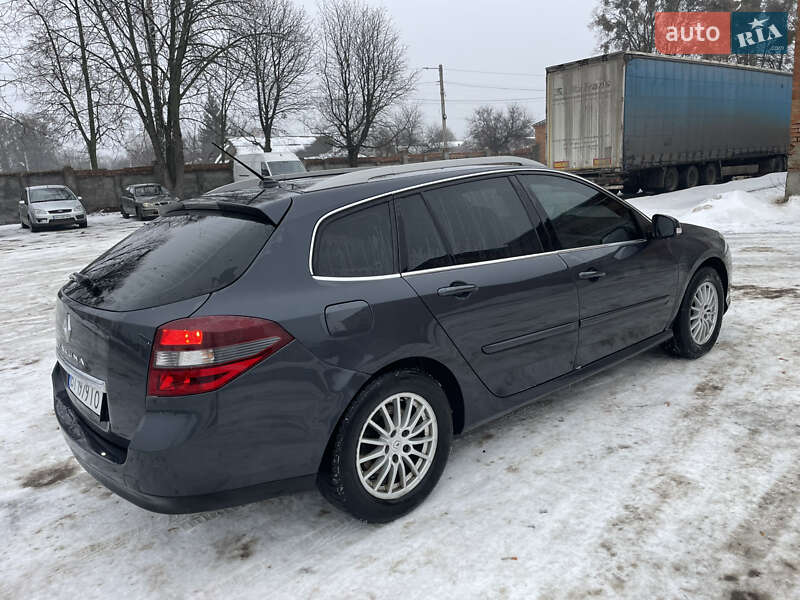Универсал Renault Laguna 2011 в Лубнах
