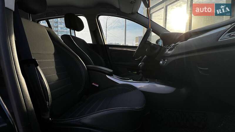 Универсал Renault Laguna 2011 в Киеве