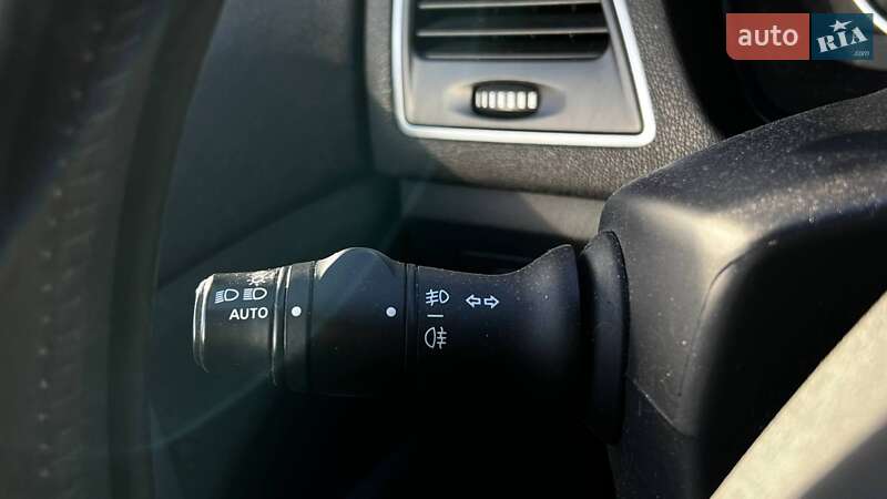 Универсал Renault Laguna 2011 в Киеве