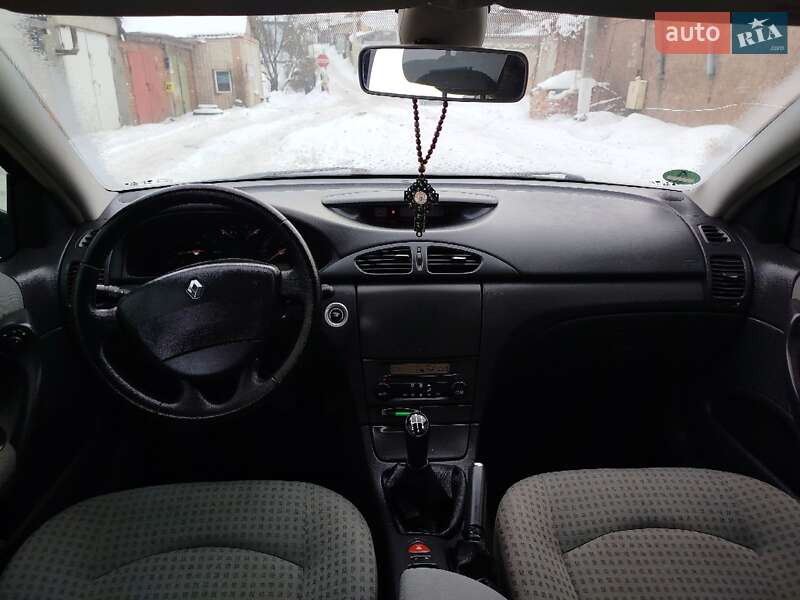 Універсал Renault Laguna 2003 в Хмельницькому фото 42 Універсал Renault Laguna 2003 в Хмельницькому