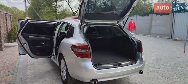 Універсал Renault Laguna 2014 в Надвірній