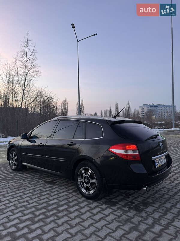 Универсал Renault Laguna 2011 в Каменец-Подольском