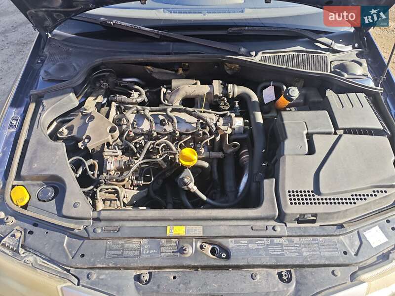 Универсал Renault Laguna 2002 в Черновцах