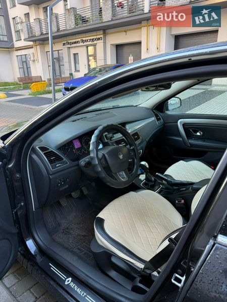 Ліфтбек Renault Laguna 2012 в Хмельницькому