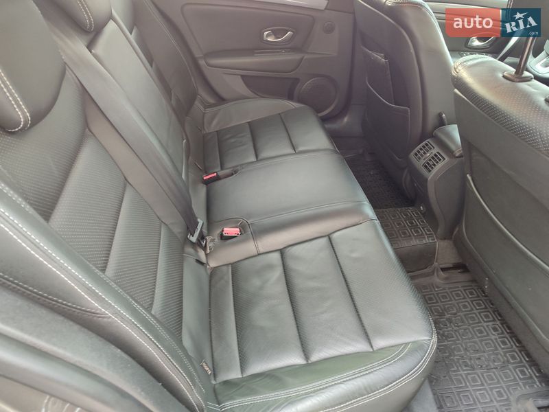 Ліфтбек Renault Laguna 2010 в Харкові