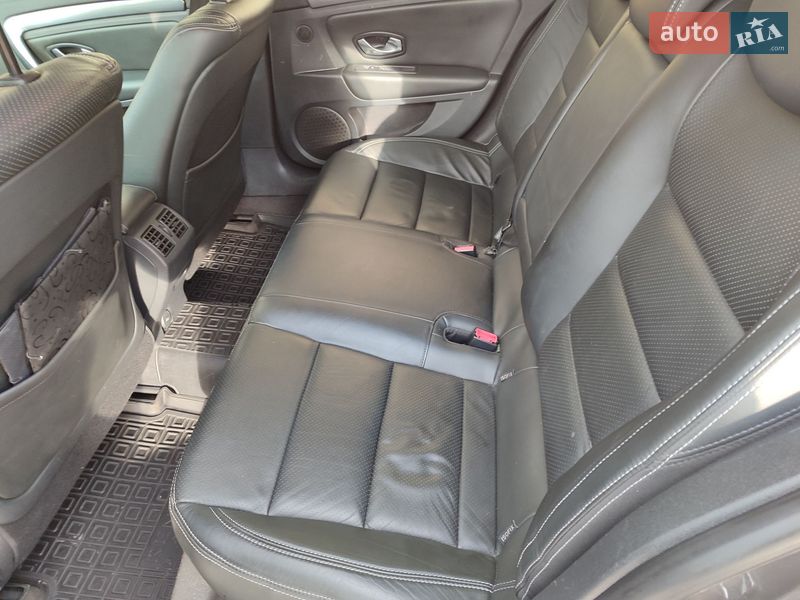 Ліфтбек Renault Laguna 2010 в Харкові