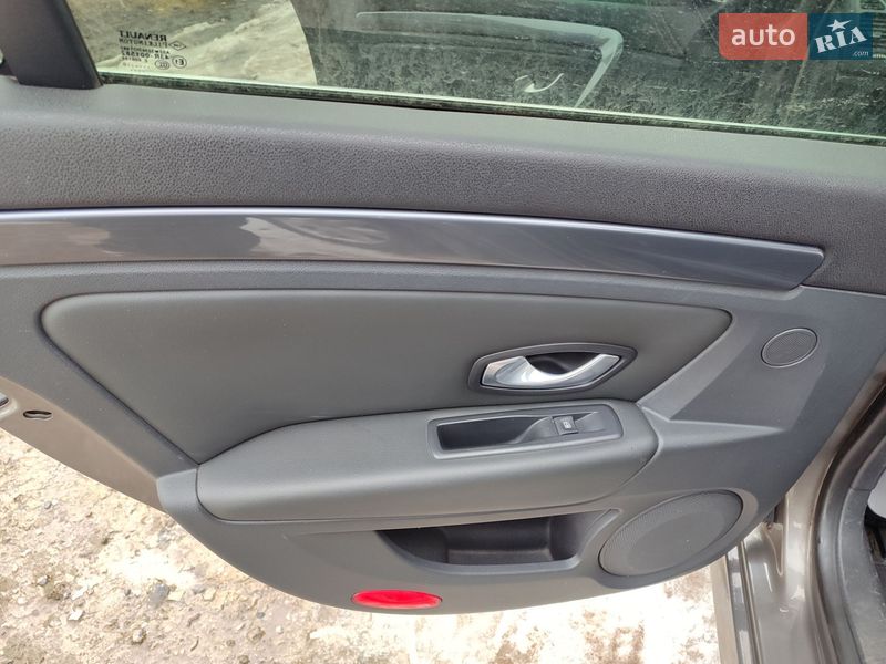 Ліфтбек Renault Laguna 2010 в Харкові