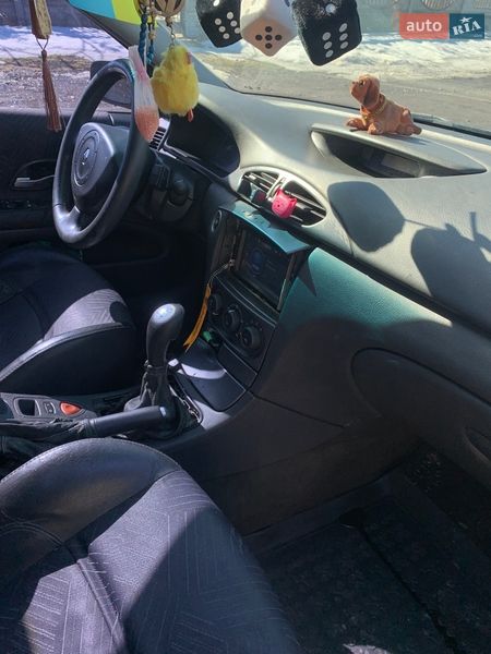 Ліфтбек Renault Laguna 2003 в Оратові фото 2 Ліфтбек Renault Laguna 2003 в Оратові