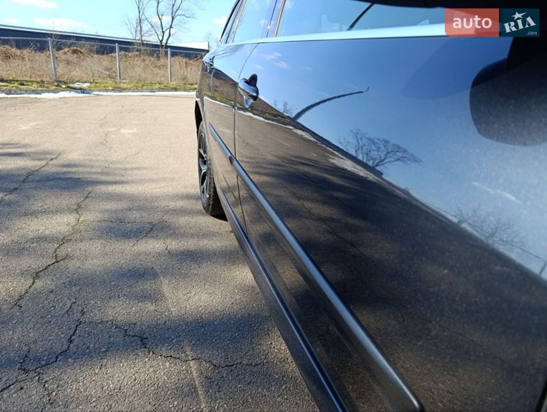 Універсал Renault Laguna 2011 в Черкасах