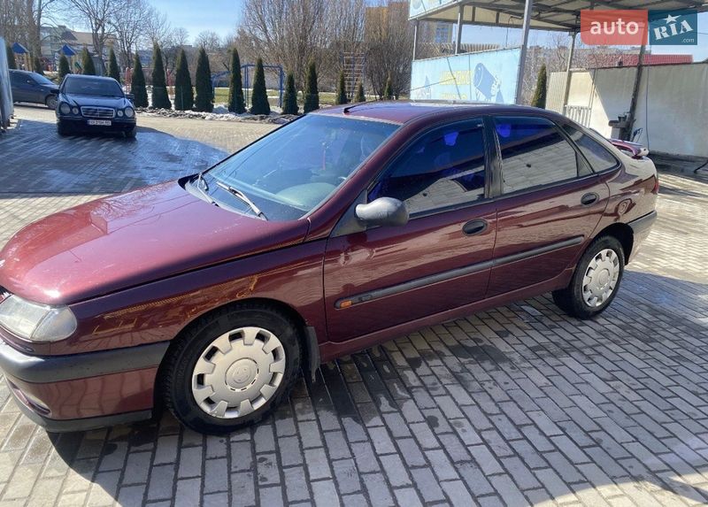 Лифтбек Renault Laguna 1996 в Хмельницком