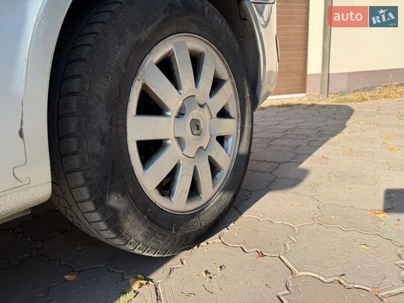 Универсал Renault Laguna 2002 в Днепре