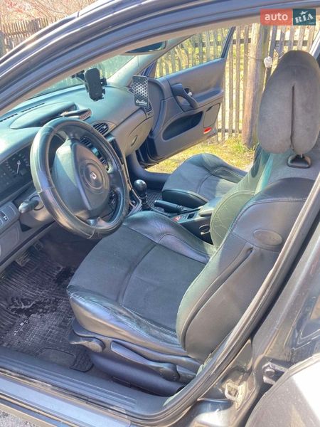 Універсал Renault Laguna 2003 в Вижниці