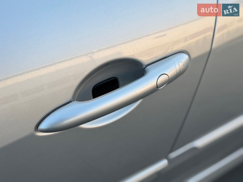 Универсал Renault Laguna 2011 в Луцке