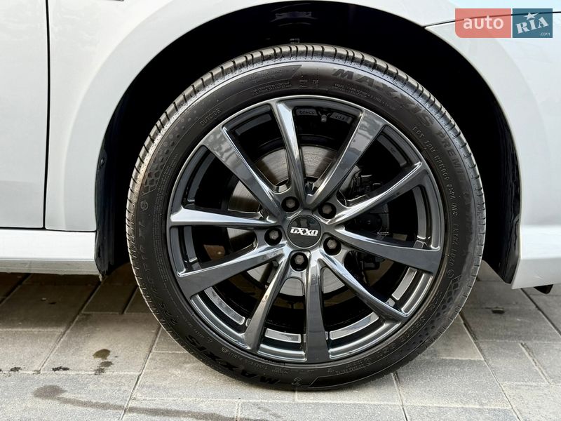 Универсал Renault Laguna 2011 в Луцке