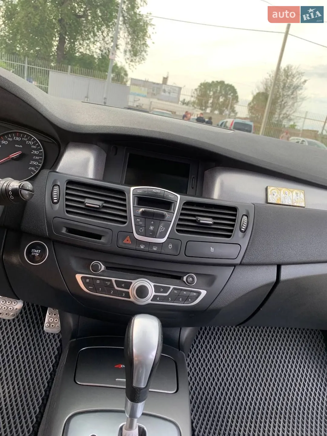 2012 Renault Laguna - мініатюра 11