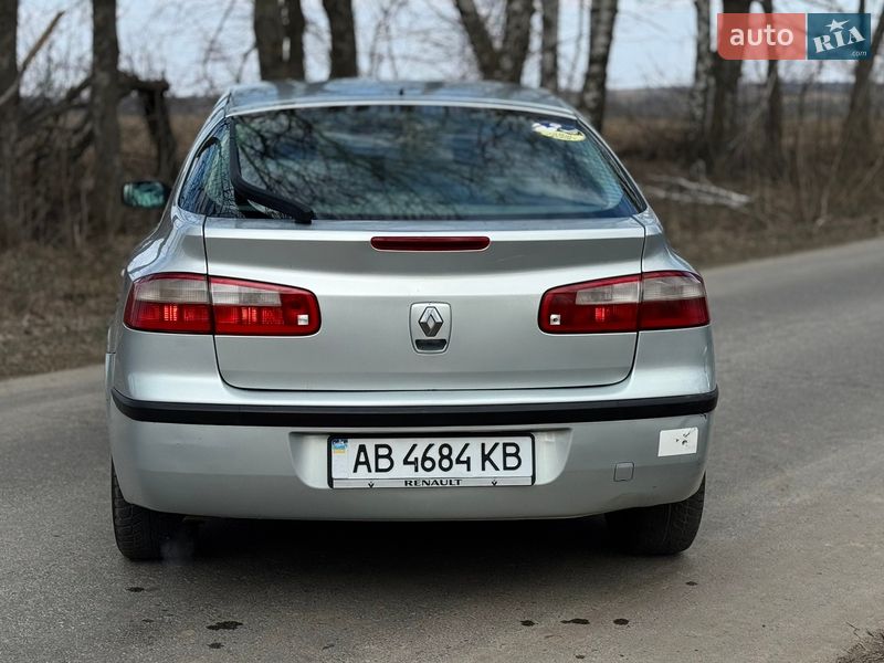 Ліфтбек Renault Laguna 2003 в Немирові