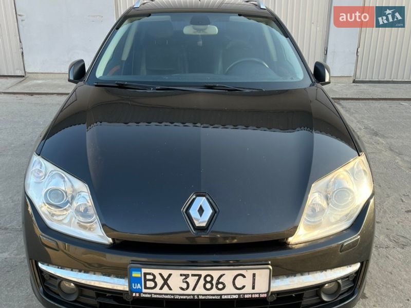 Универсал Renault Laguna 2008 в Нетешине фото Универсал Renault Laguna 2008 в Нетешине