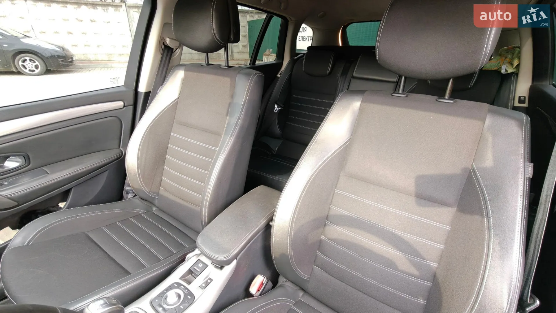 2014 Renault Laguna - мініатюра 16