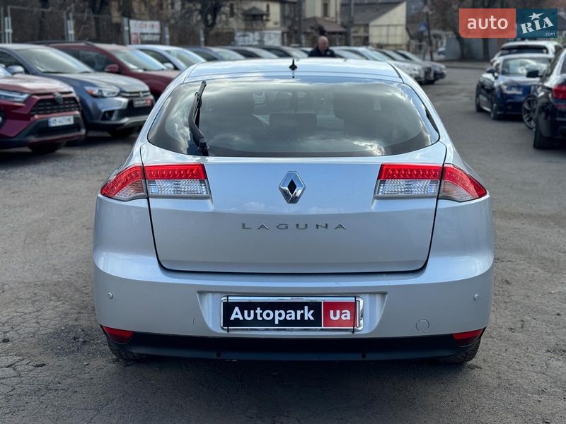 Лифтбек Renault Laguna 2010 в Виннице