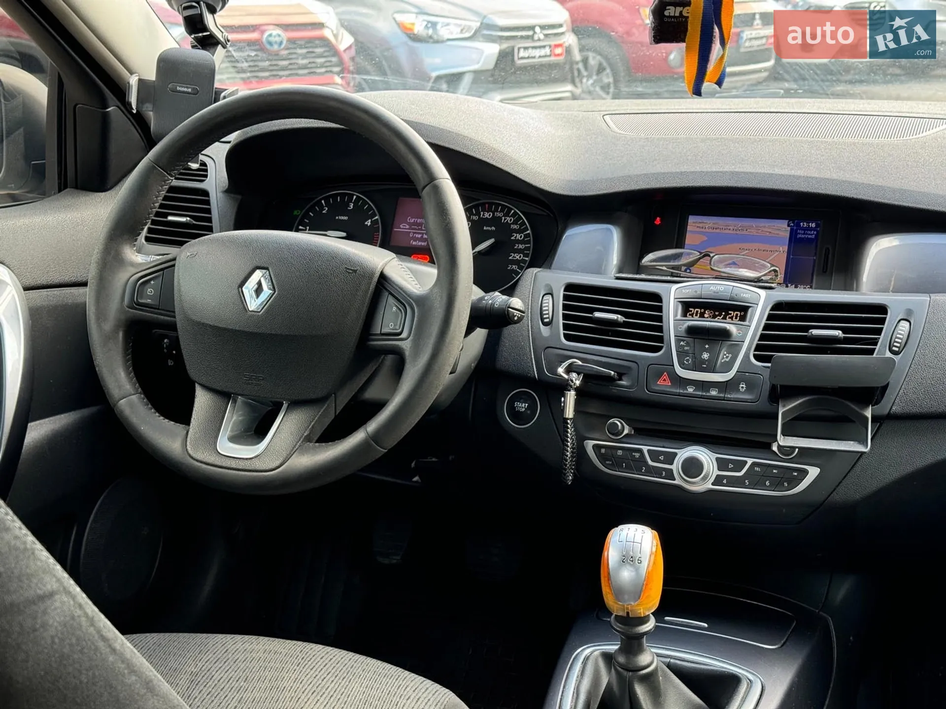 2010 Renault Laguna - мініатюра 23