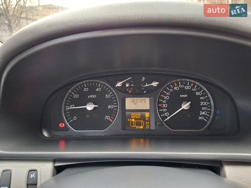 Лифтбек Renault Laguna 2001 в Рудниках фото 4 Лифтбек Renault Laguna 2001 в Рудниках