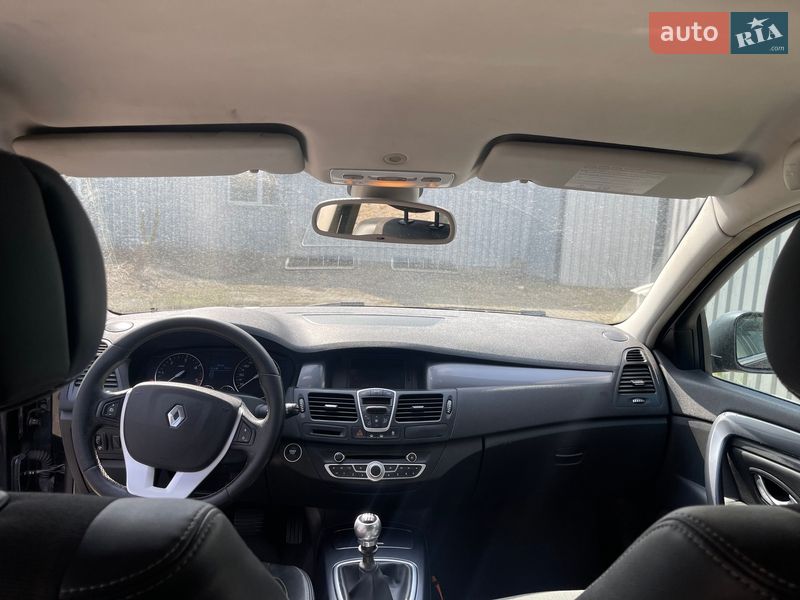 Универсал Renault Laguna 2010 в Шептицькому фото 29 Универсал Renault Laguna 2010 в Шептицькому