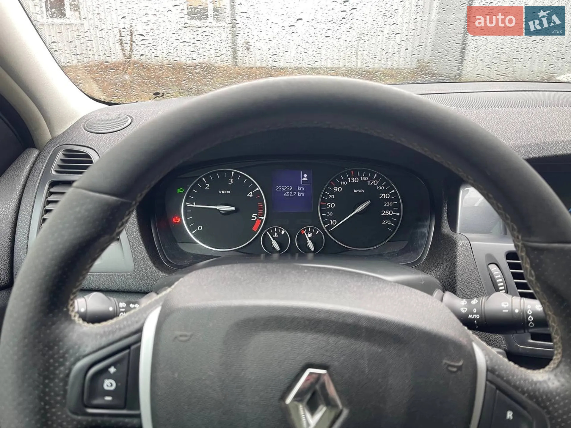 2010 Renault Laguna - мініатюра 46