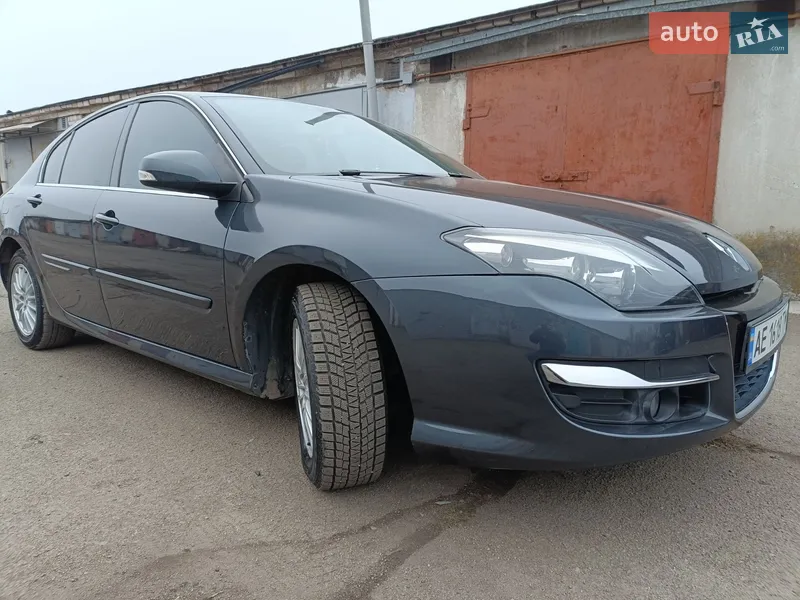 Renault Laguna 2011 VIN VF1BT1R0645118660 фото оголошення 12 з 77