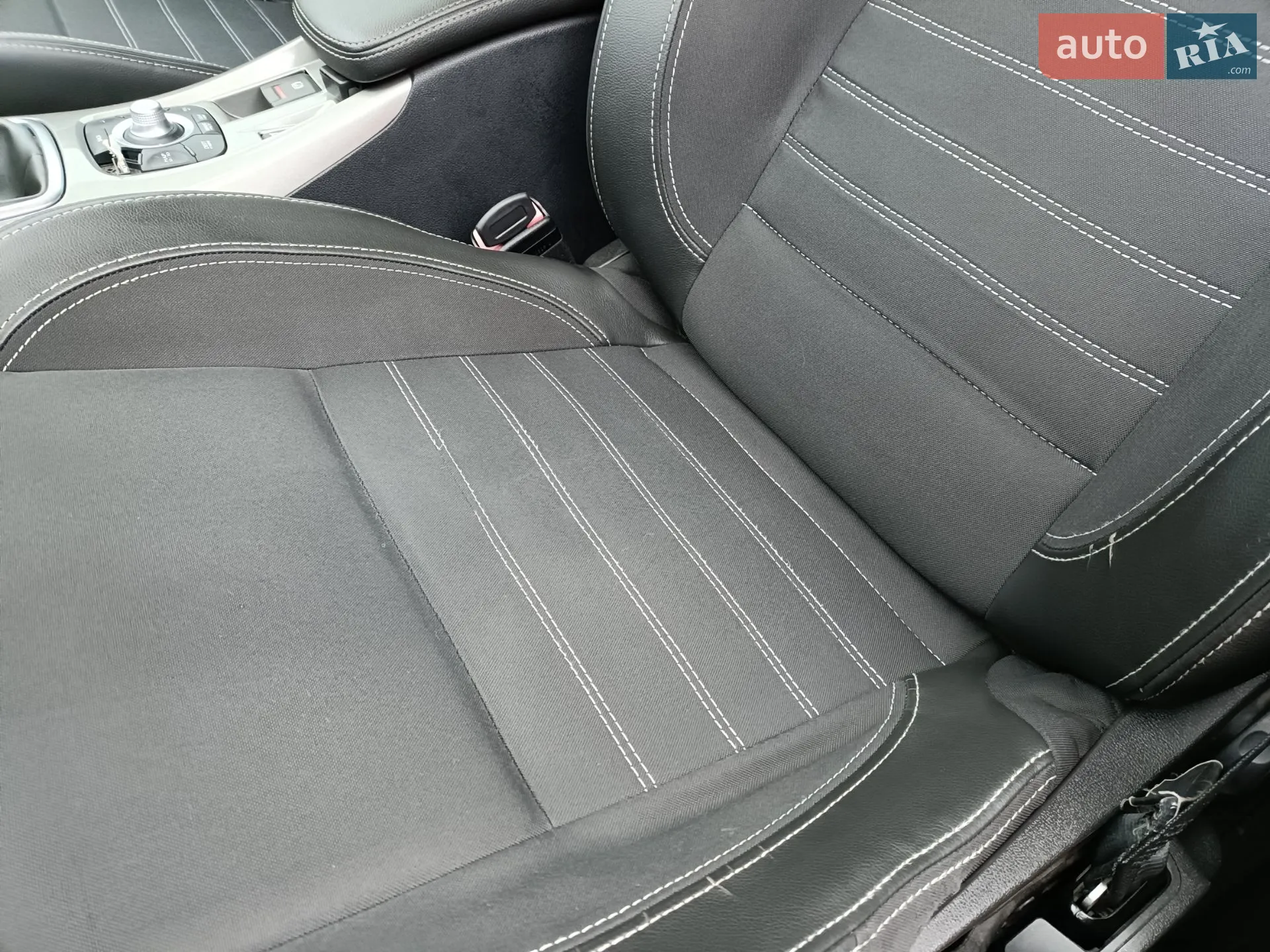 2011 Renault Laguna - мініатюра 38