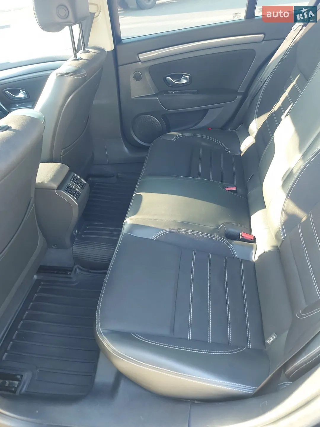 2010 Renault Laguna - мініатюра 7