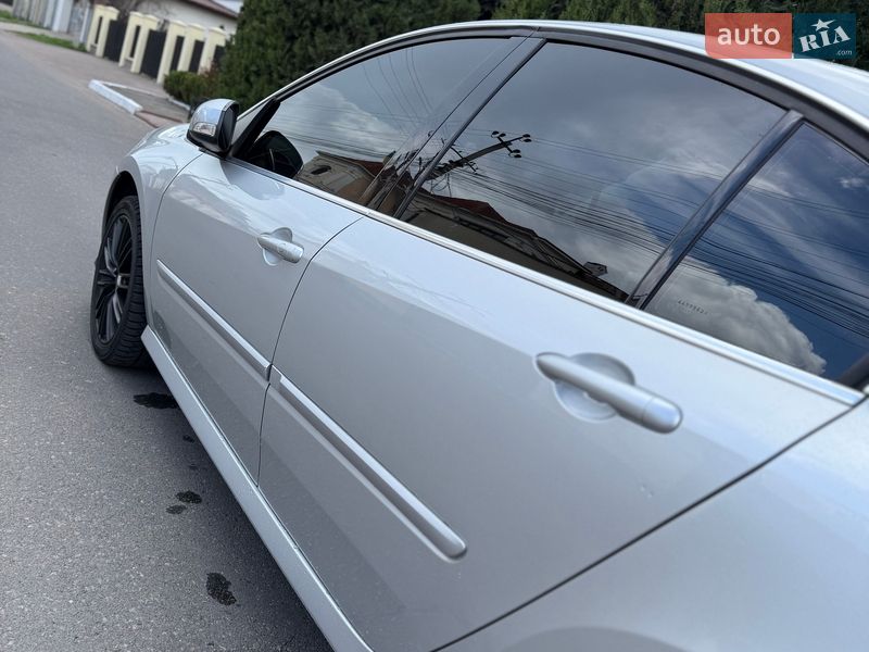 Лифтбек Renault Laguna 2011 в Одессе