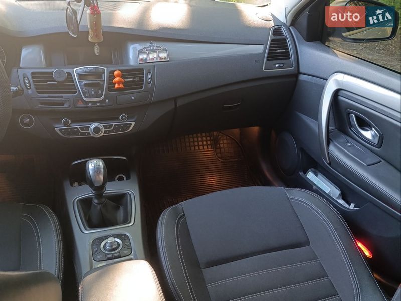 Универсал Renault Laguna 2011 в Львове