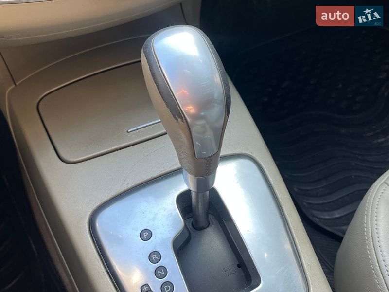 Лифтбек Renault Laguna 2008 в Киеве