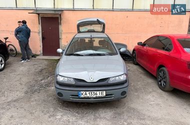 Ліфтбек Renault Laguna 1999 в Києві
