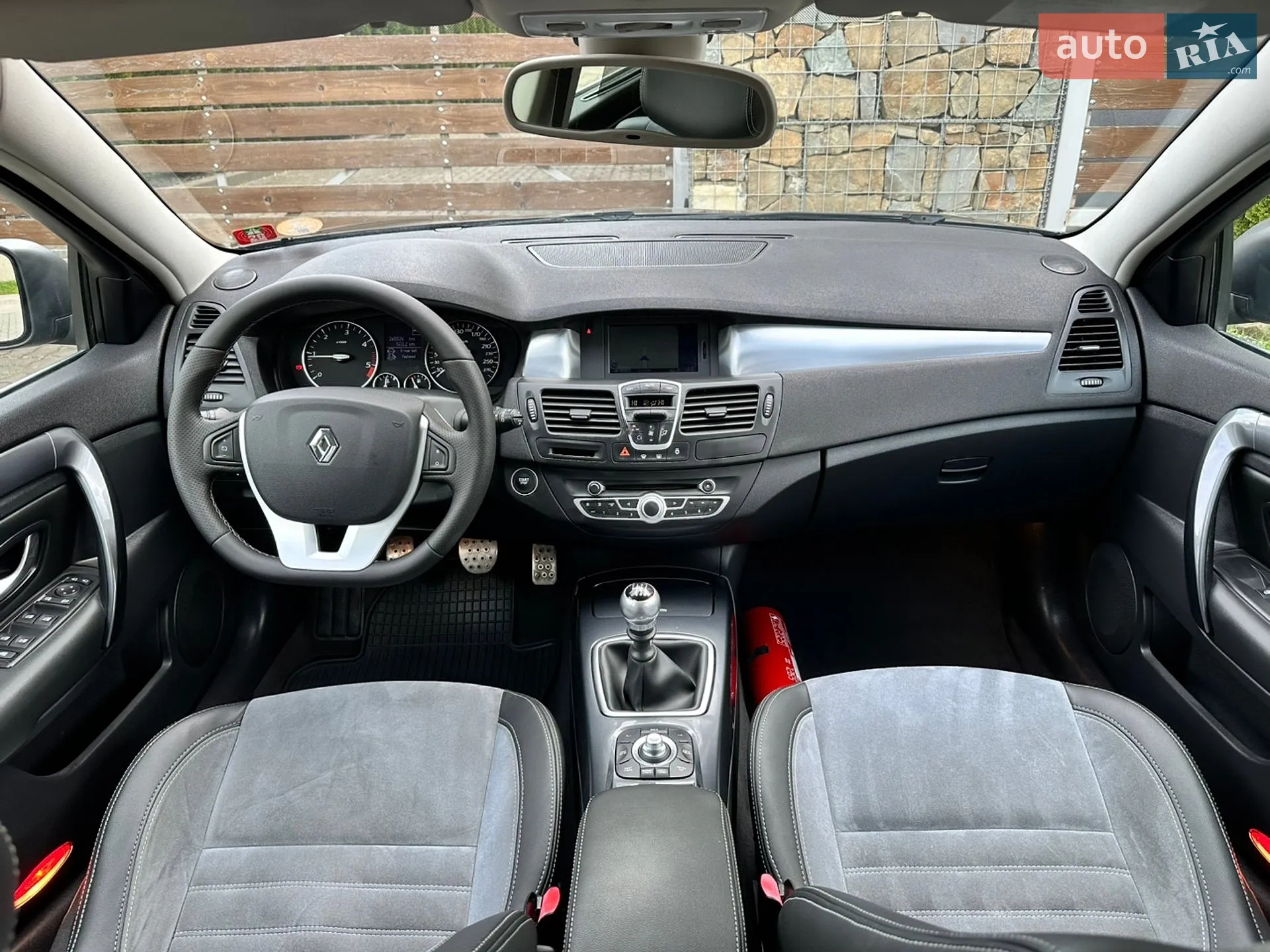 2011 Renault Laguna - мініатюра 117