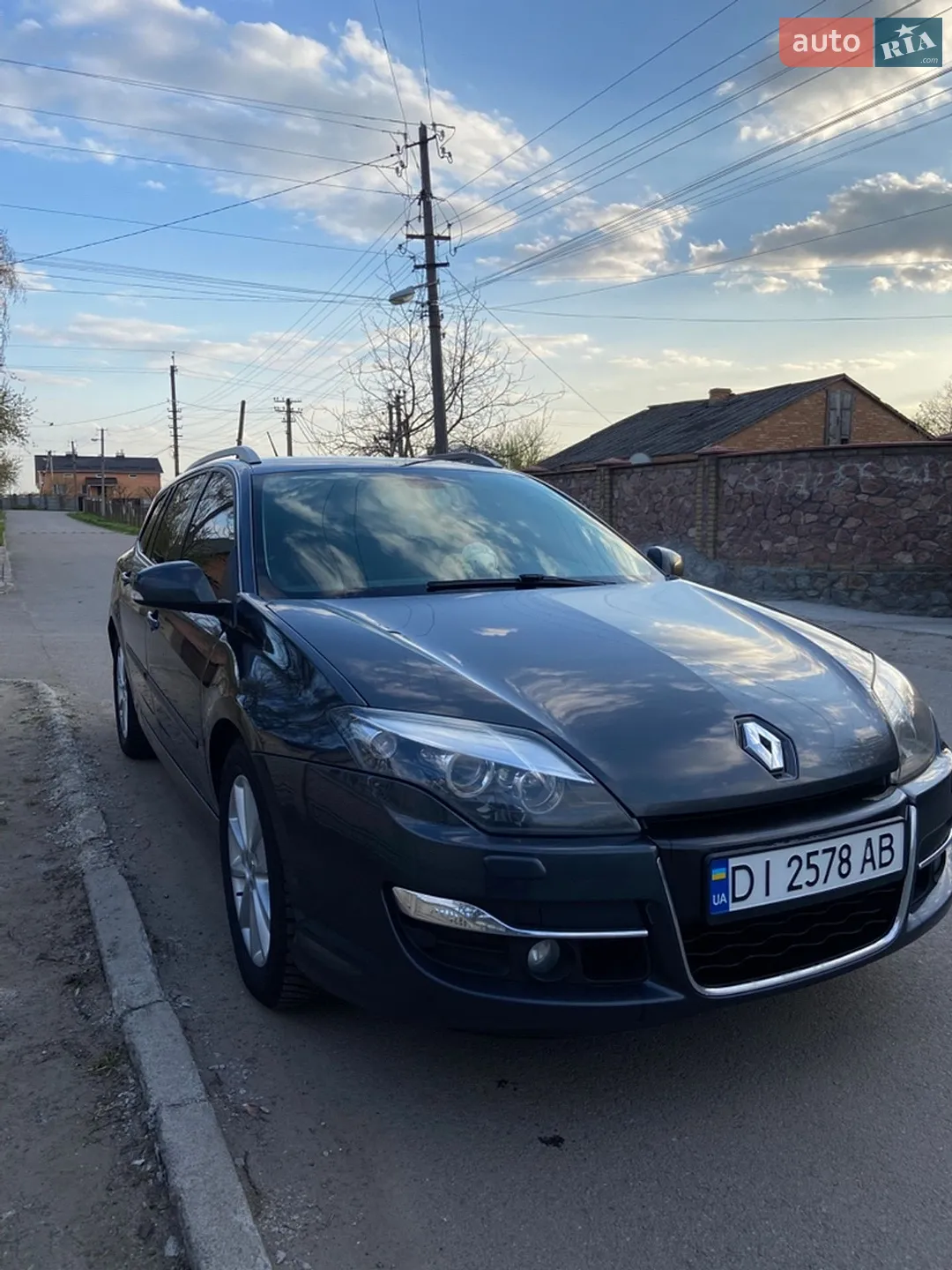 2011 Renault Laguna - мініатюра 2