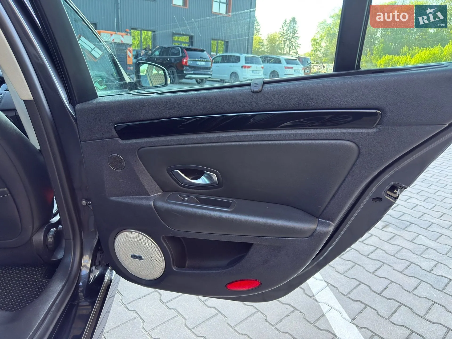 2014 Renault Laguna - мініатюра 35