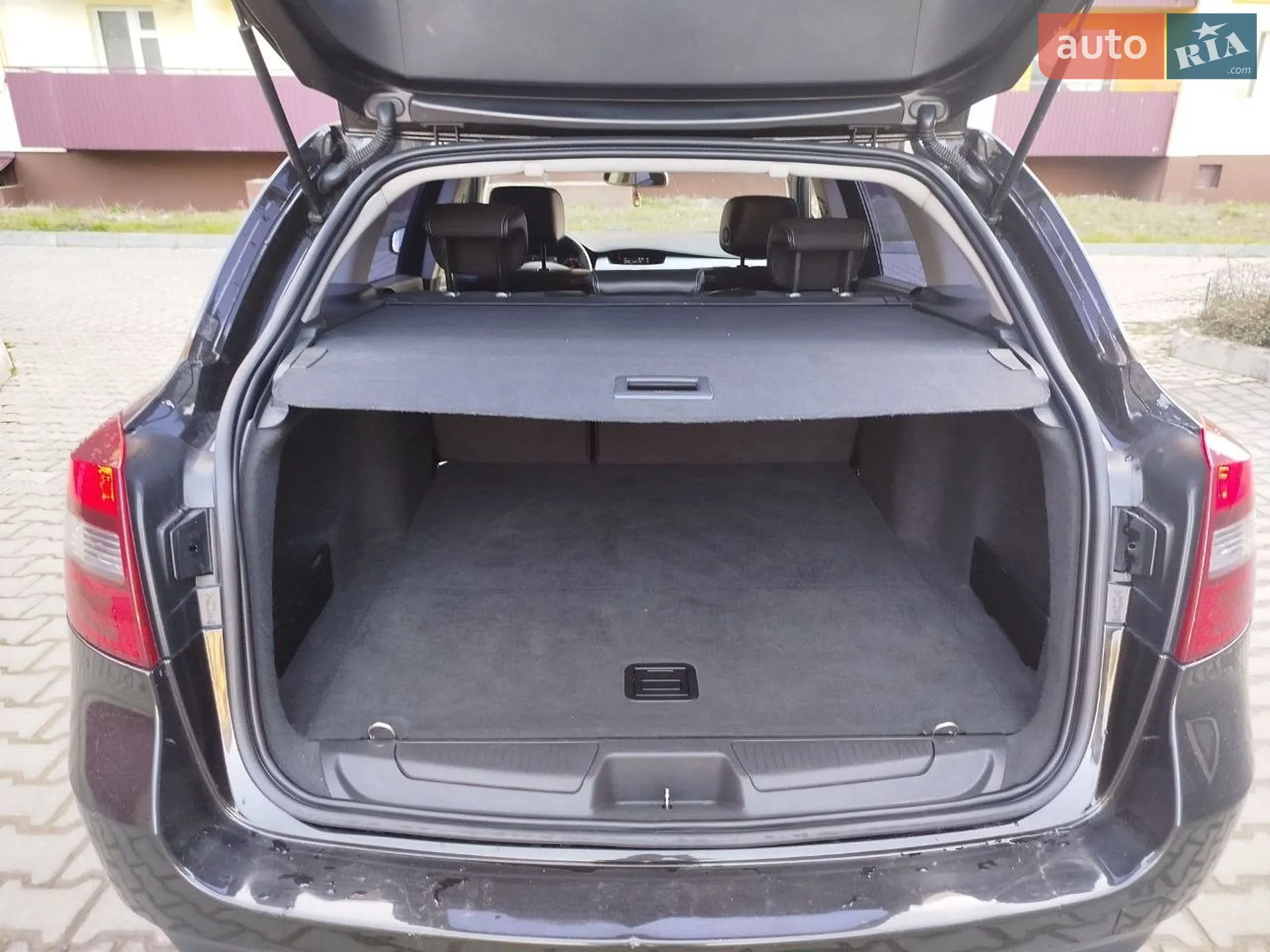 2012 Renault Laguna - мініатюра 18