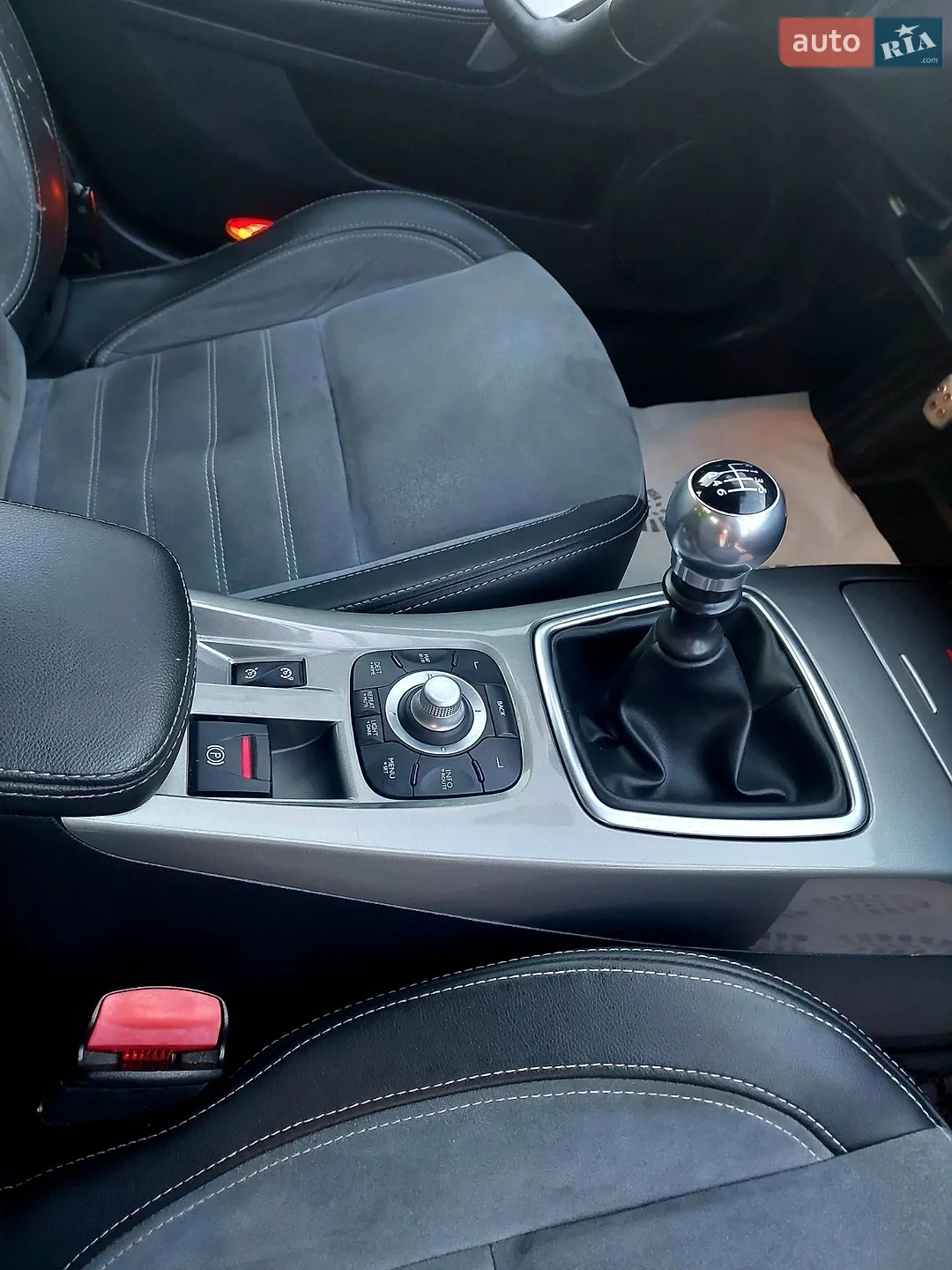 2012 Renault Laguna - мініатюра 46