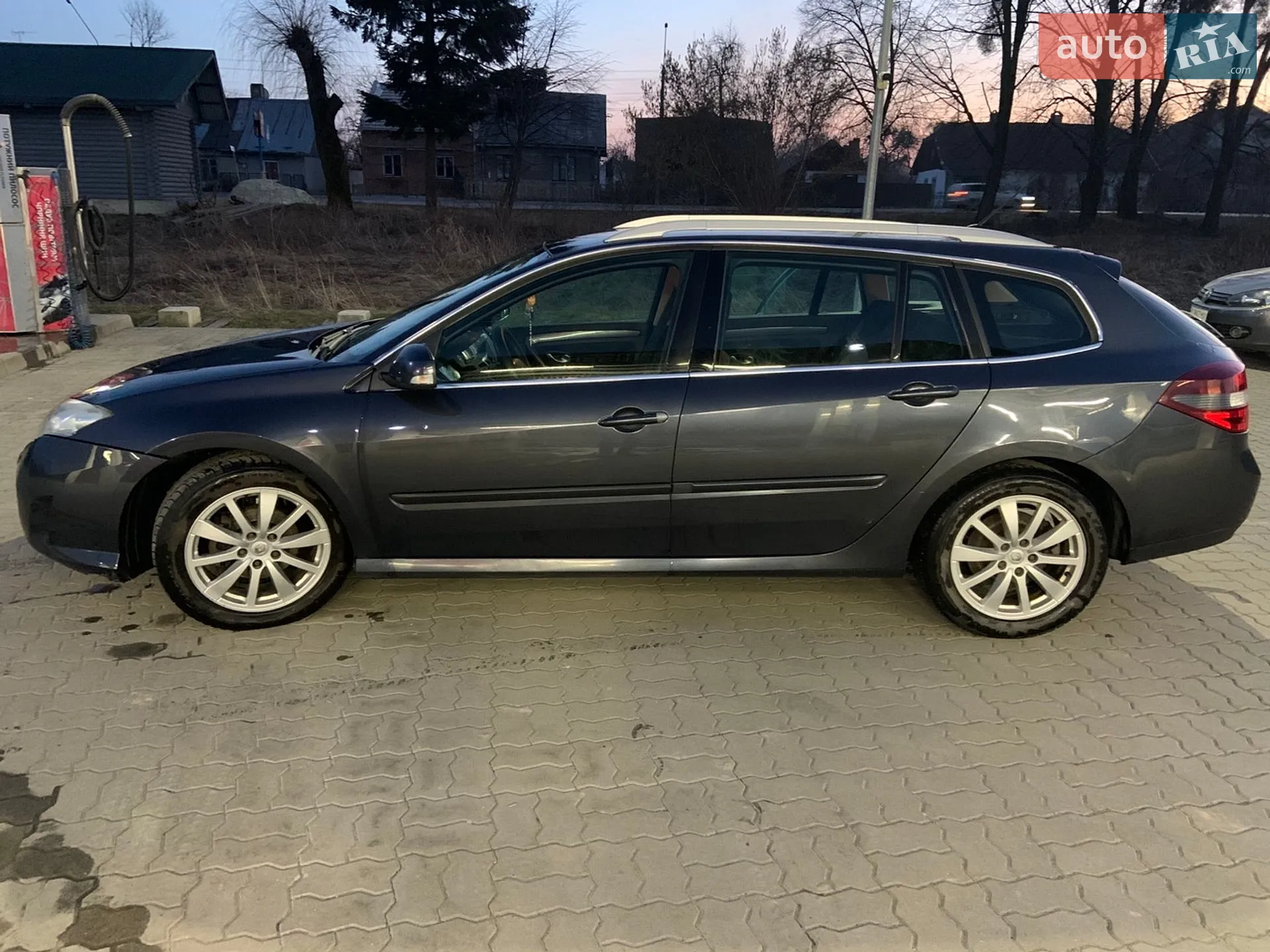 2010 Renault Laguna - мініатюра 14